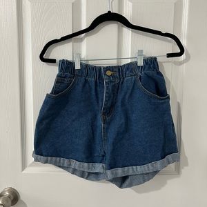 Cute jean shorts